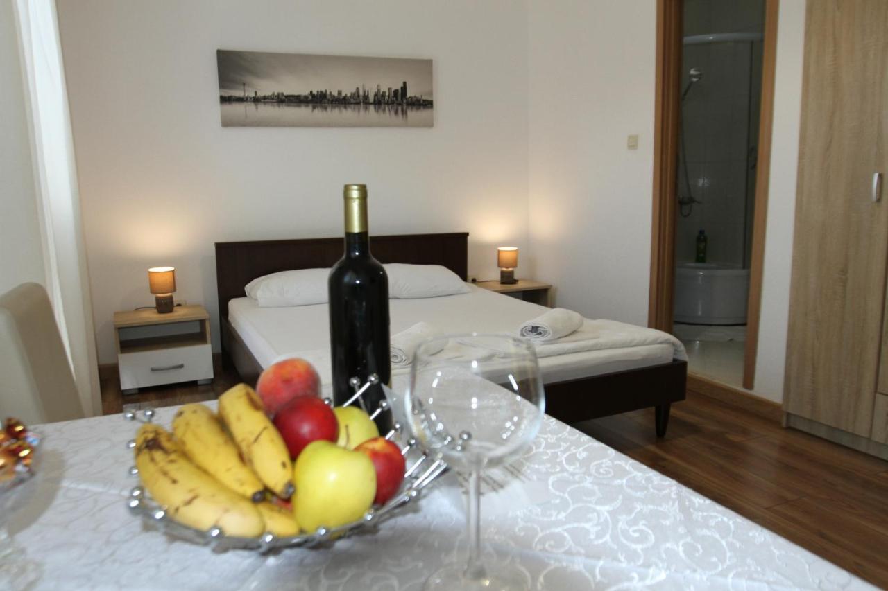 Apartments Muhar 스베티스테판 외부 사진