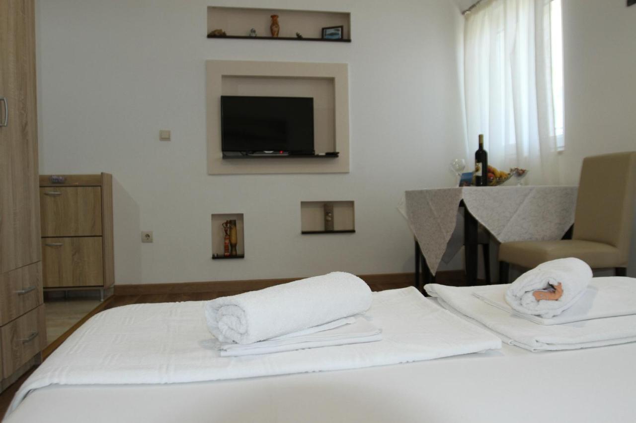 Apartments Muhar 스베티스테판 외부 사진